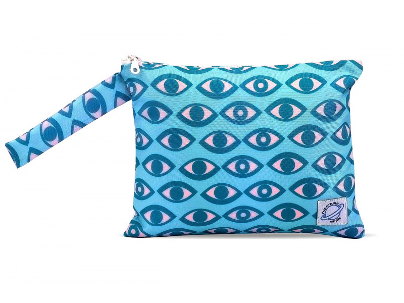 cyan_eyes_349933649